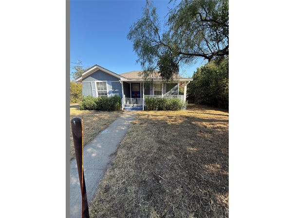 904 Cottonwood, Coleman, TX 76834