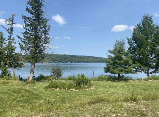 W8084 S Lake Antoine Road, Iron Mountain, MI 49801