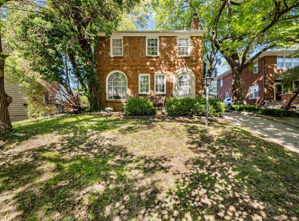 3922 E Willow St, Wichita, KS 67218
