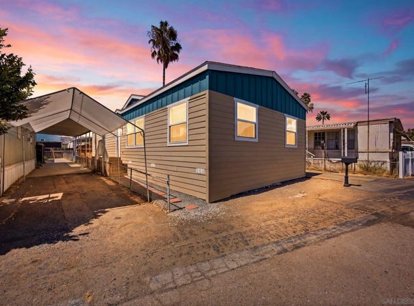 10707 Jamacha Blvd, Spring Valley, CA 91978