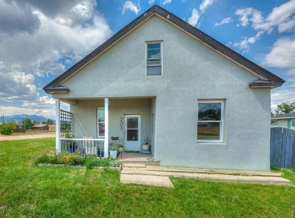 203 E Field St, La Veta, CO 81055