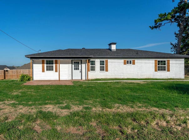 102 Tracy Lynn, Longview, TX 75604