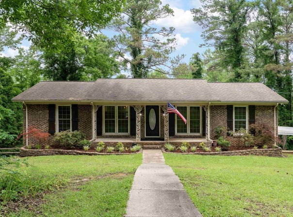 374 VALLEY LANE, WARRIOR, AL 35180