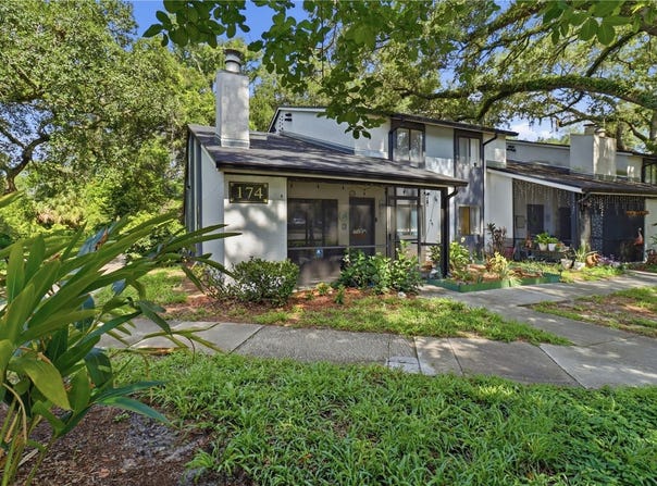 174 WATERFALL Way, ALTAMONTE SPRINGS, FL 32714