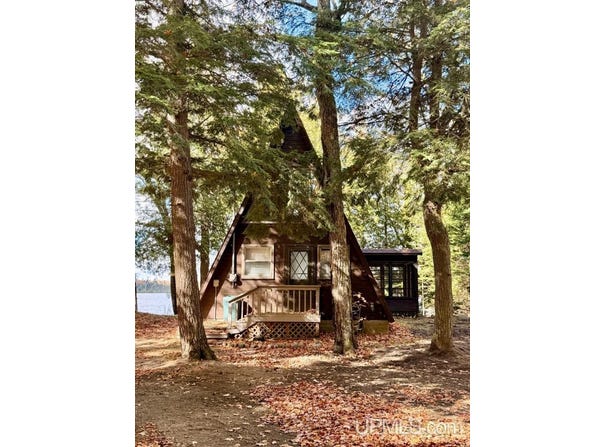 21725 Elm Road, Michigamme, MI 49861