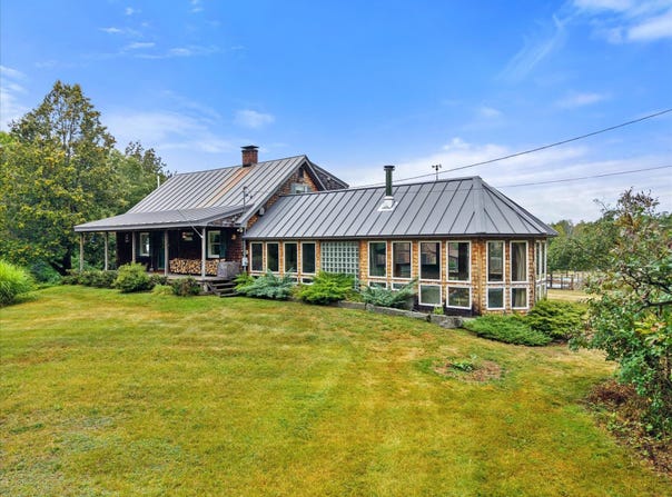 137 Avenue Road Extension, Exeter, ME 04435
