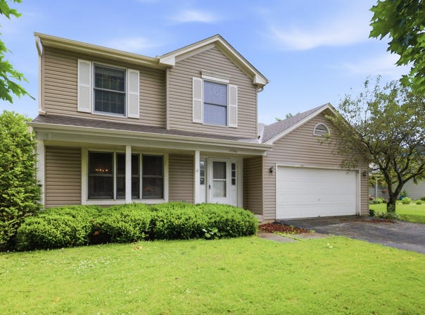 1730 Deer Run Drive, Montgomery, IL 60538