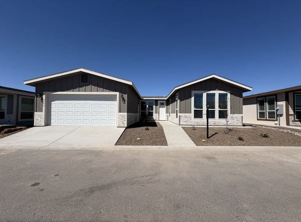 3301 S Goldfield Road, Apache Junction, AZ 85119