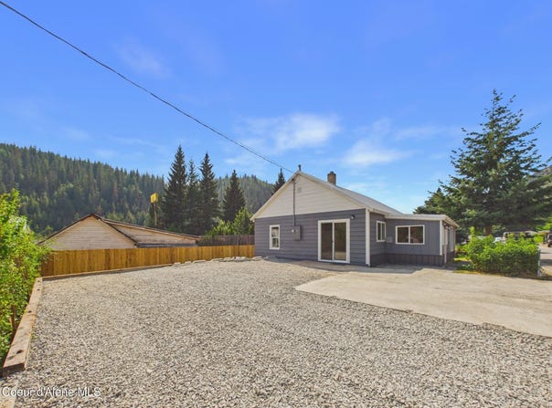 54 Elk Creek Rd, Kellogg, ID 83837