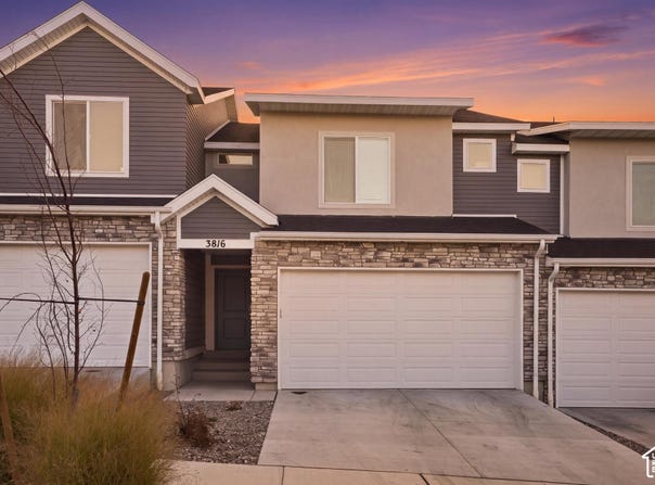 3816 S LANDMARK Ln, Magna, UT 84044