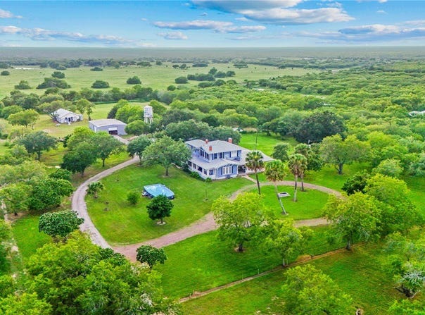 175 N Hwy 77, Sarita, TX 78385