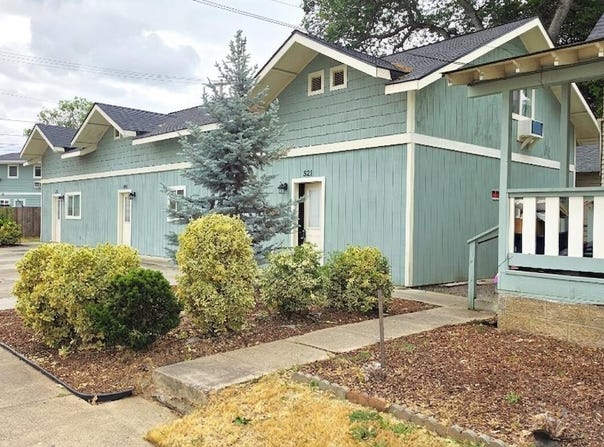 60 N Orange Street, Medford, OR 97501