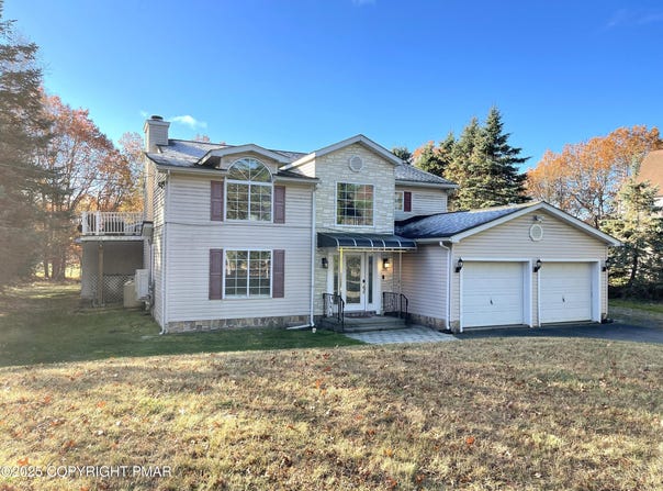 1246 Glade Drive, Long Pond, PA 18334