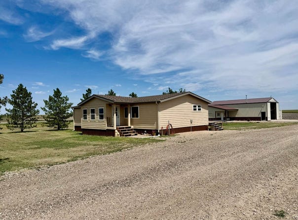 716 Cooper Ave., Weskan, KS 67762