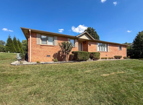 110 Highland Church Road, Paducah, KY 42001