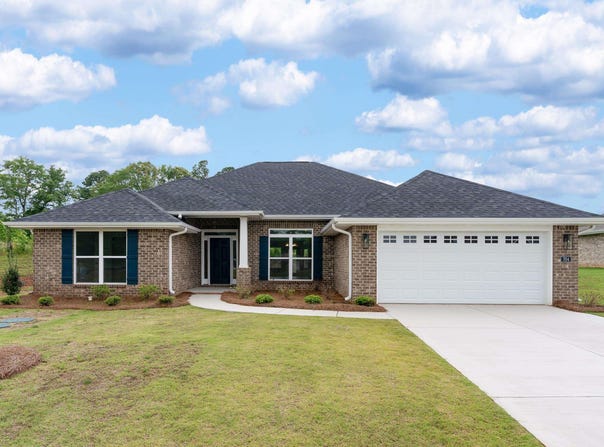 704 JAMESTOWN CIRCLE, MONTEVALLO, AL 35115