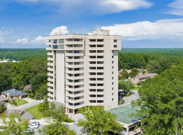 100 Tower Drive, Daphne, AL 36526