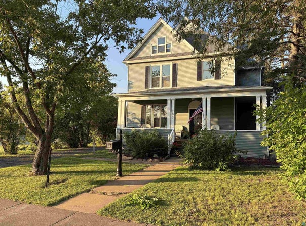 103 E 7th St, Superior, WI 54880