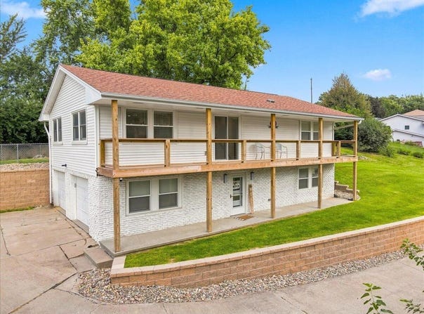 60 CARIBOU Circle, COUNCIL BLUFFS, IA 51503