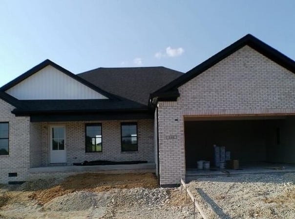 440 Lands End Drive, Berea, KY 40403