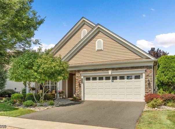 441 Crossfields Ln, Franklin Twp., NJ 08873-6013