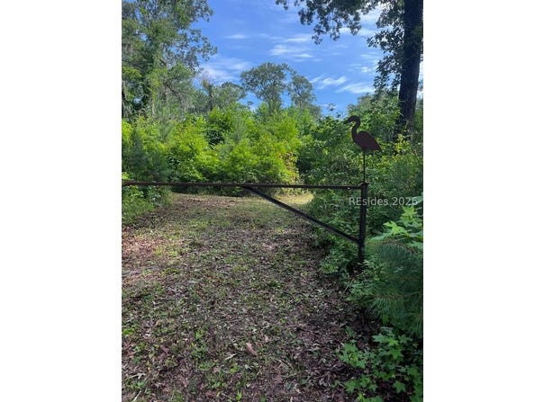 211 Waters Court, Walterboro, SC 29488