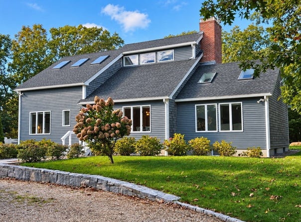 9 Sparrow Lane, Edgartown, MA 02539