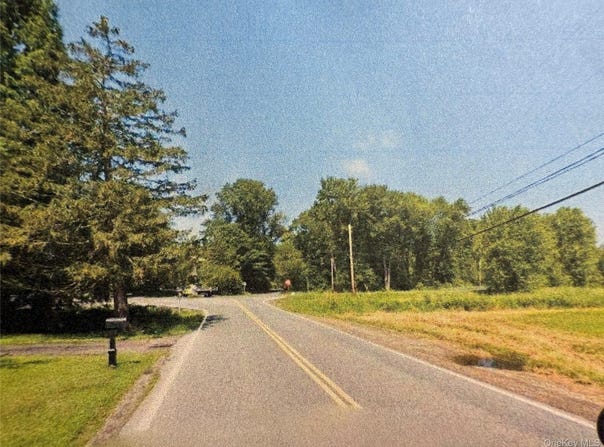 E Kerley Corners Road, Red Hook, NY 12571