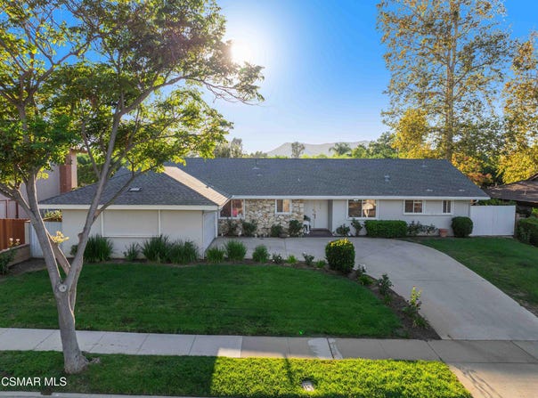 1025 Tuttle Avenue, Simi Valley, CA 93065