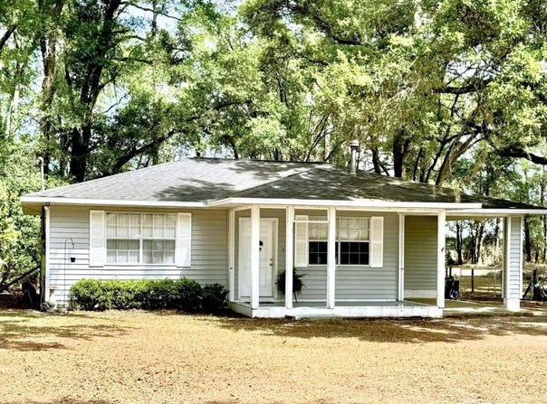 822 S Main, Trenton, FL 32693