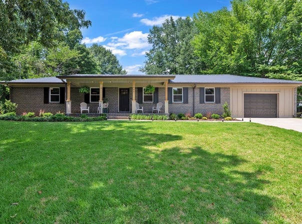 200 WATSON Way, Gardendale, AL 35071