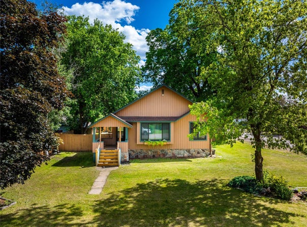 602 5th Avenue E, Polson, MT 59860