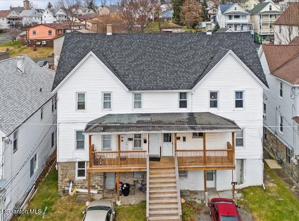 212 E Elm Street, Dunmore, PA 18512
