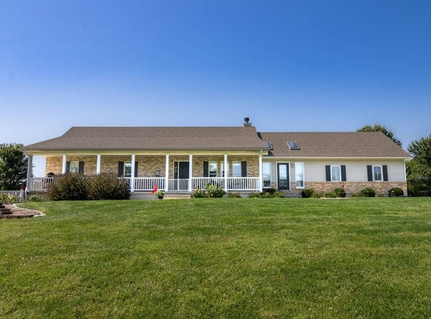 11876 NE Station Ln, Cameron, MO 64429