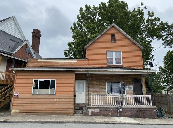 21 S Grant Street, Uniontown, PA 15401