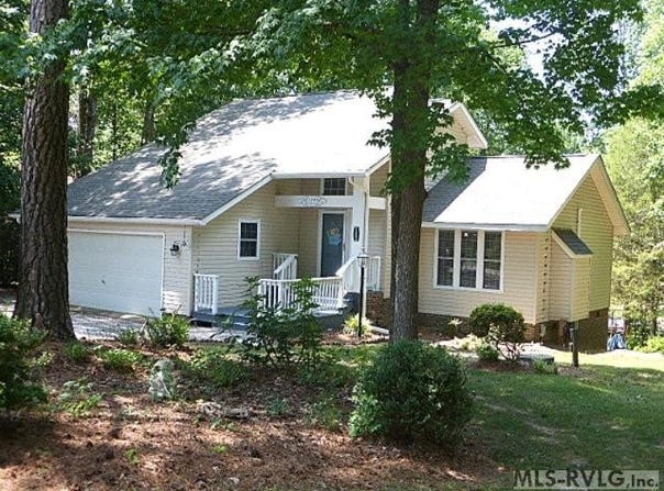 142 Windy Pointe Circle, Henrico, NC 27842