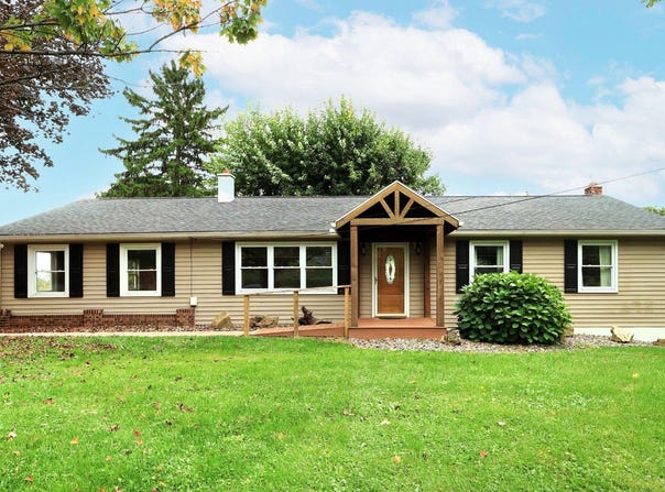 1679 RIDGE Road, WARRIORS MARK, PA 16877