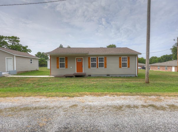 301 N 4th Street, Purcell, MO 64857