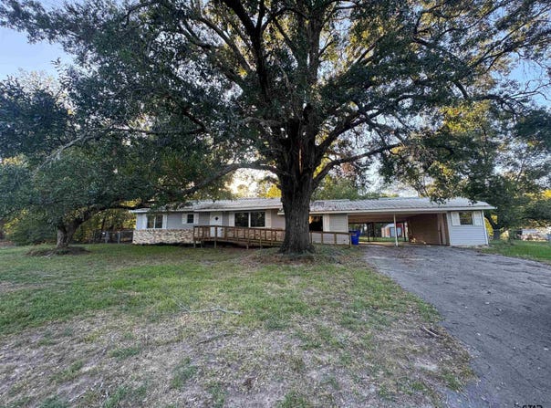 201 Hussey Circle, Winona, TX 75792