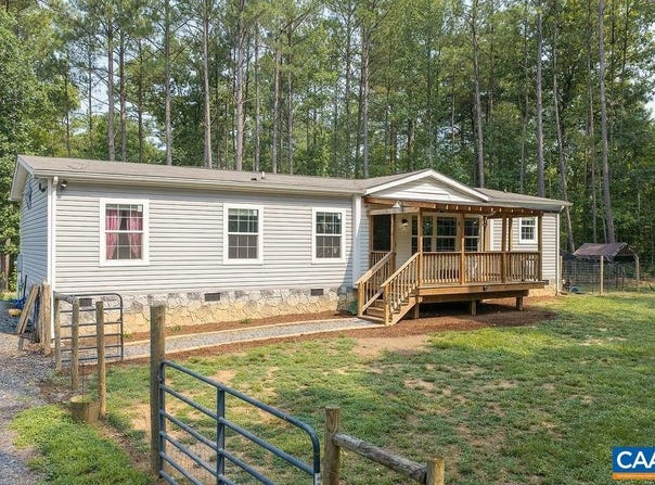 1075 MIDDLE FORK RD, PALMYRA, VA 22963