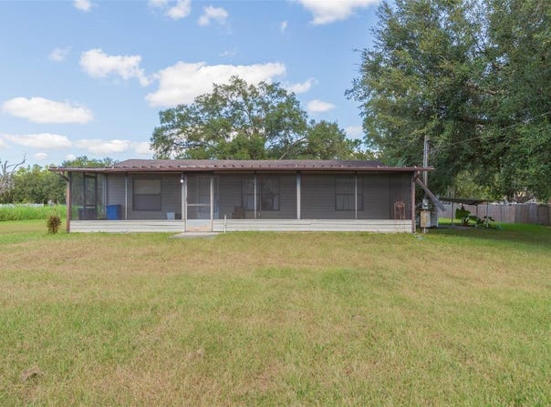 11228 MARLBOROUGH Drive, SEFFNER, FL 33584