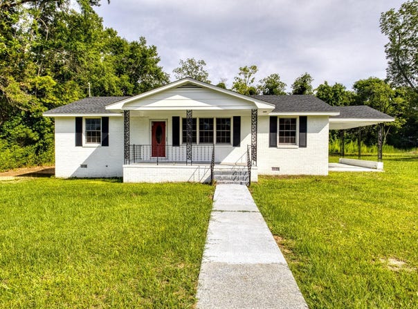 125 Aiken Street, Springfield, SC 29146