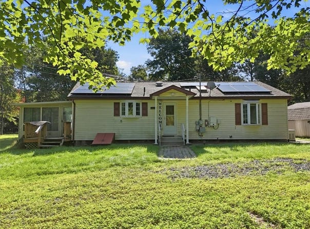 81 Parker Trail, Penn Forest Twp, PA 18210