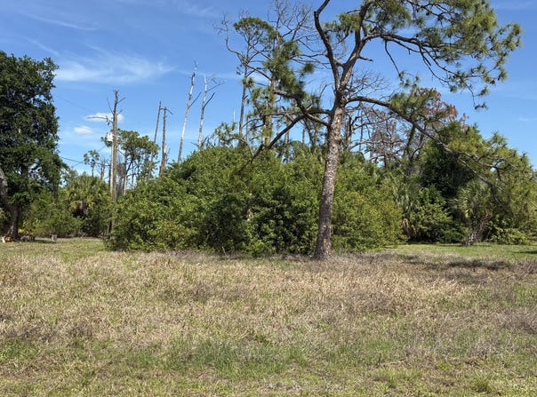 480 Longley Drive, Port Charlotte, FL 33953