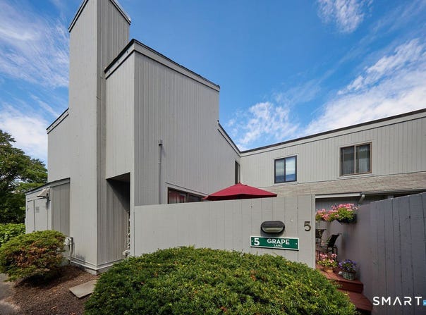 5 Grape Lane, Ridgefield, CT 06877