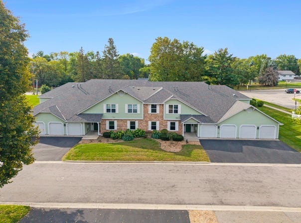 5137 Balmoral Lane, Bloomington, MN 55437