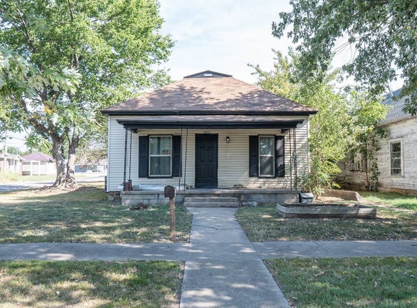 922 Wisconsin St, Neodesha, KS 66757