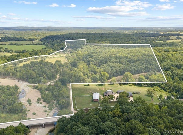 Hwy 17, Crocker, MO 65452