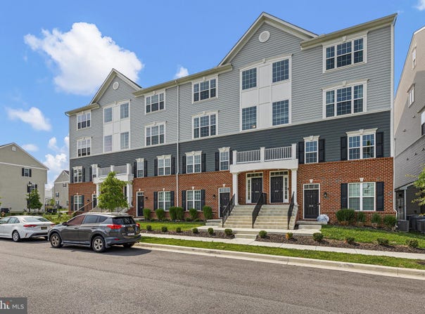 2013 FLATHERS Way, CLAYMONT, DE 19703