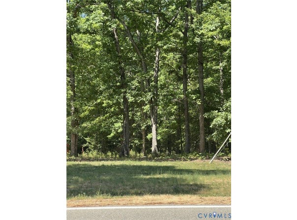 8620 N Spring Run Road, Midlothian, VA 23112